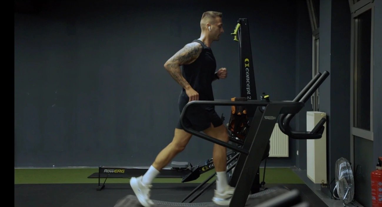 Social Media, Website & Ad Content für High Class Fitness